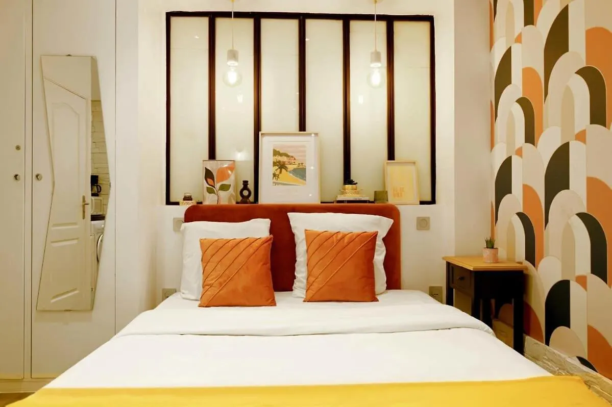 Beautiful And Cosy Small Studio Well Located location